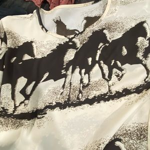 Cream horse shirt thin material